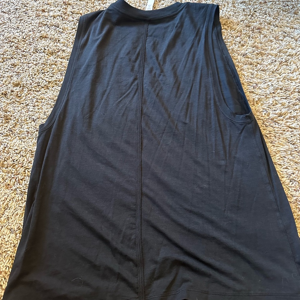 Lululemon Athletica Black Crew Neck Top - Picture 3 of 3